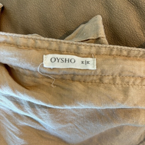 OYSHO Spain linen blend belted blouse top. Size medium - Picture 5 of 16